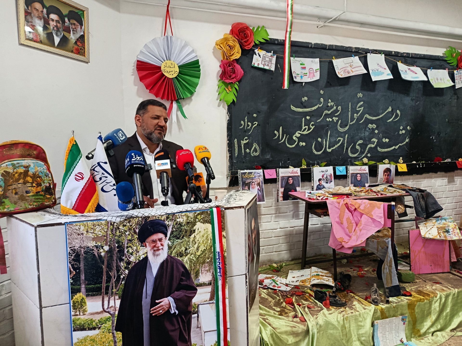 حل مشکل سن ورود به دانشگاه فرهنگیان و اصلاح تأثیر معدل پایه یازدهم در کنکور