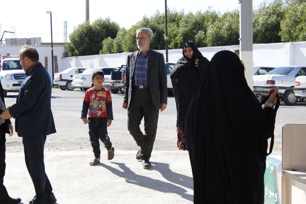 حضور پرشور کودکان در نماز جمعه گچساران