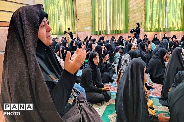 همایش بزرگ شیرخوارگان حسینی در شهر بار نیشابور 