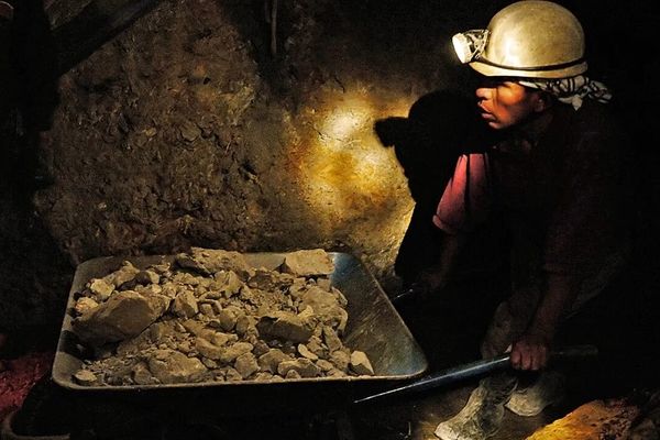 کشف بزرگ ترین معدن طلا در چین در بحبوحه افزایش بی سابقه قیمت فلز زرد
