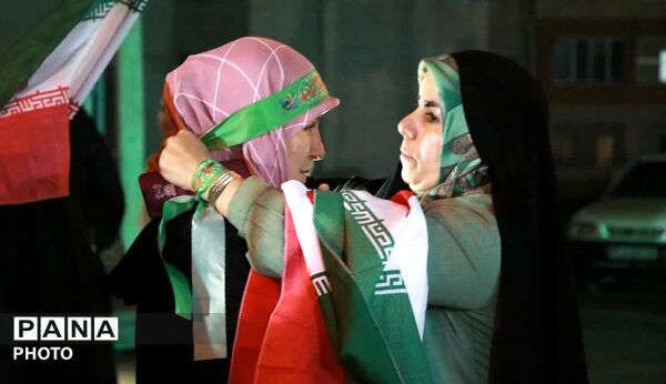 شصتمین اجتماع عظیم مردمی در شهرک پیام ماهدشت