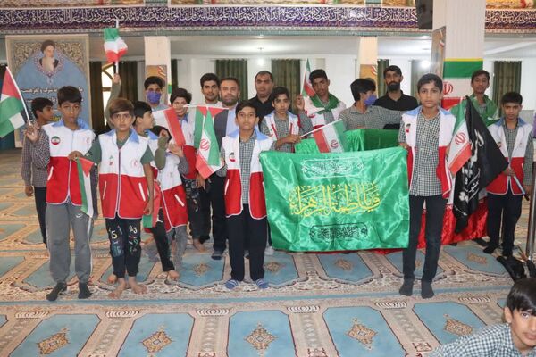 هم‌زمان با عطر فاطمی، فریاد استکبارستیزی در قلعه‌گنج طنین‌انداز شد