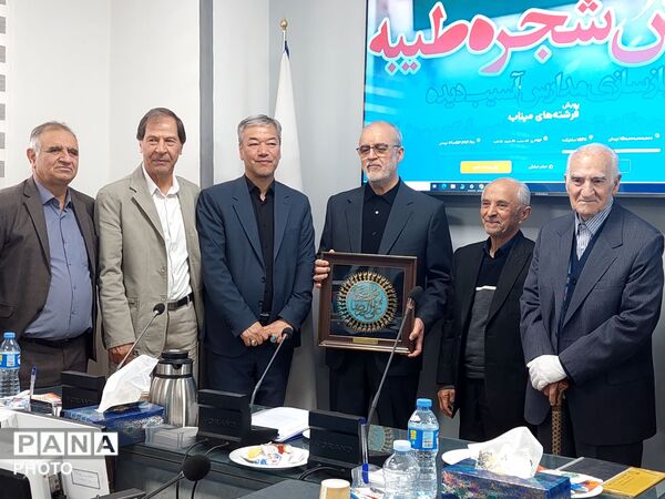 اولین جلسه هیئت مدیره مجمع خیرین مدرسه‌ساز خراسان رضوی در سال جدید