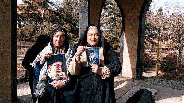 راهپیمایی ۲۲ بهمن در رباط‌سنگ، تجدید بیعت مردم با انقلاب