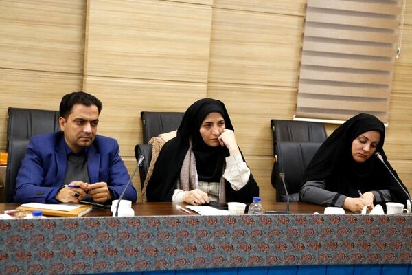اولین نشست خبری استاندار یزد 