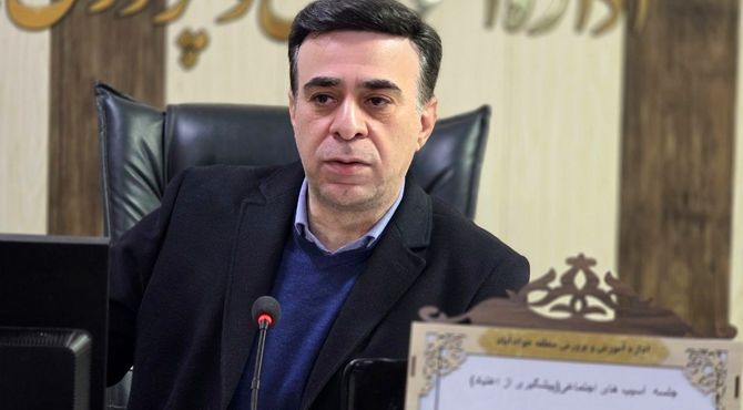 جلسه پیشگیری از آسیب های اجتماعی در آموزش و پرورش جوادآباد 