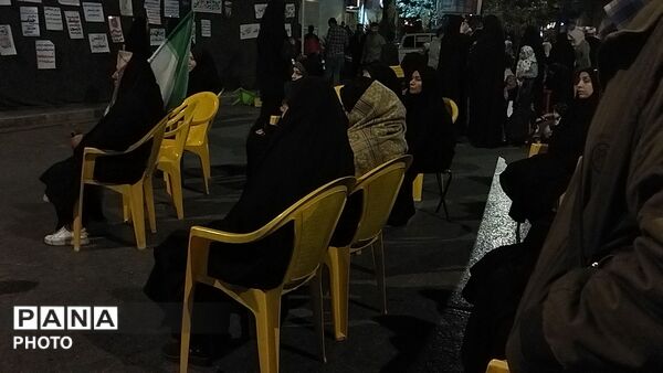 دویست و سی و دو شب فعالیت کافه گفتگو در حسینیه امام خمینی نیشابور 