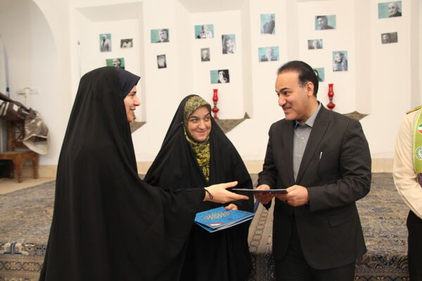 نشست مدیران سازمان دانش آموزی و رابطین پانا استان یزد