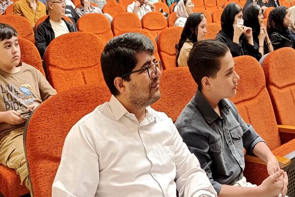 برگزاری نشست صمیمانه هنرمندان و فعالان عرصه رسانه در شهرستان ملارد