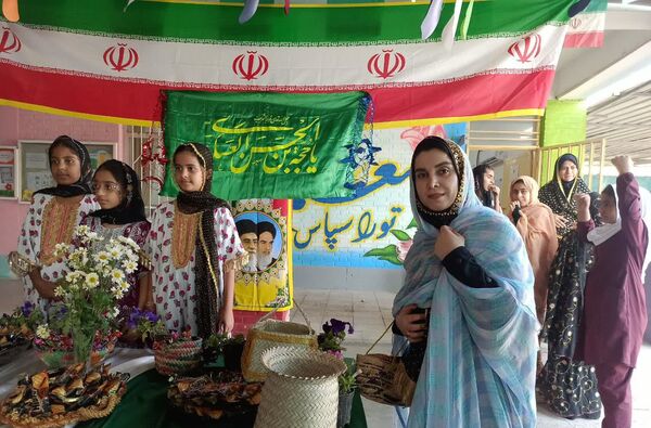 برگزاری آیین کهن «حق لیلی» در مدرسه شهید ابراهیم تنیده هرمزگان