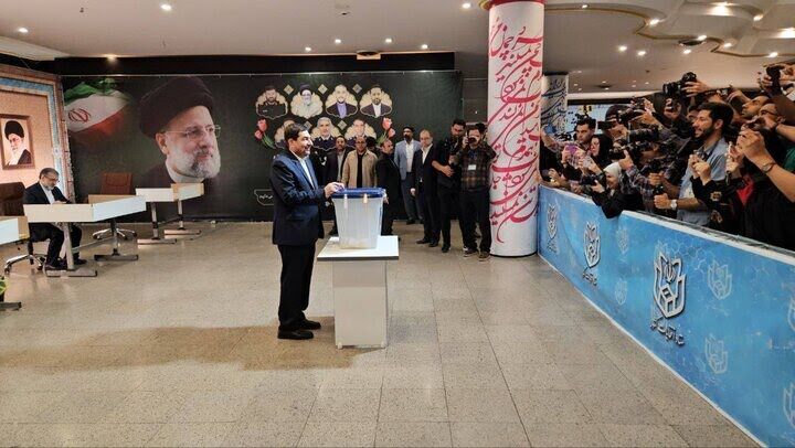 سرپرست ریاست جمهوری در انتخابات شرکت کرد+فیلم