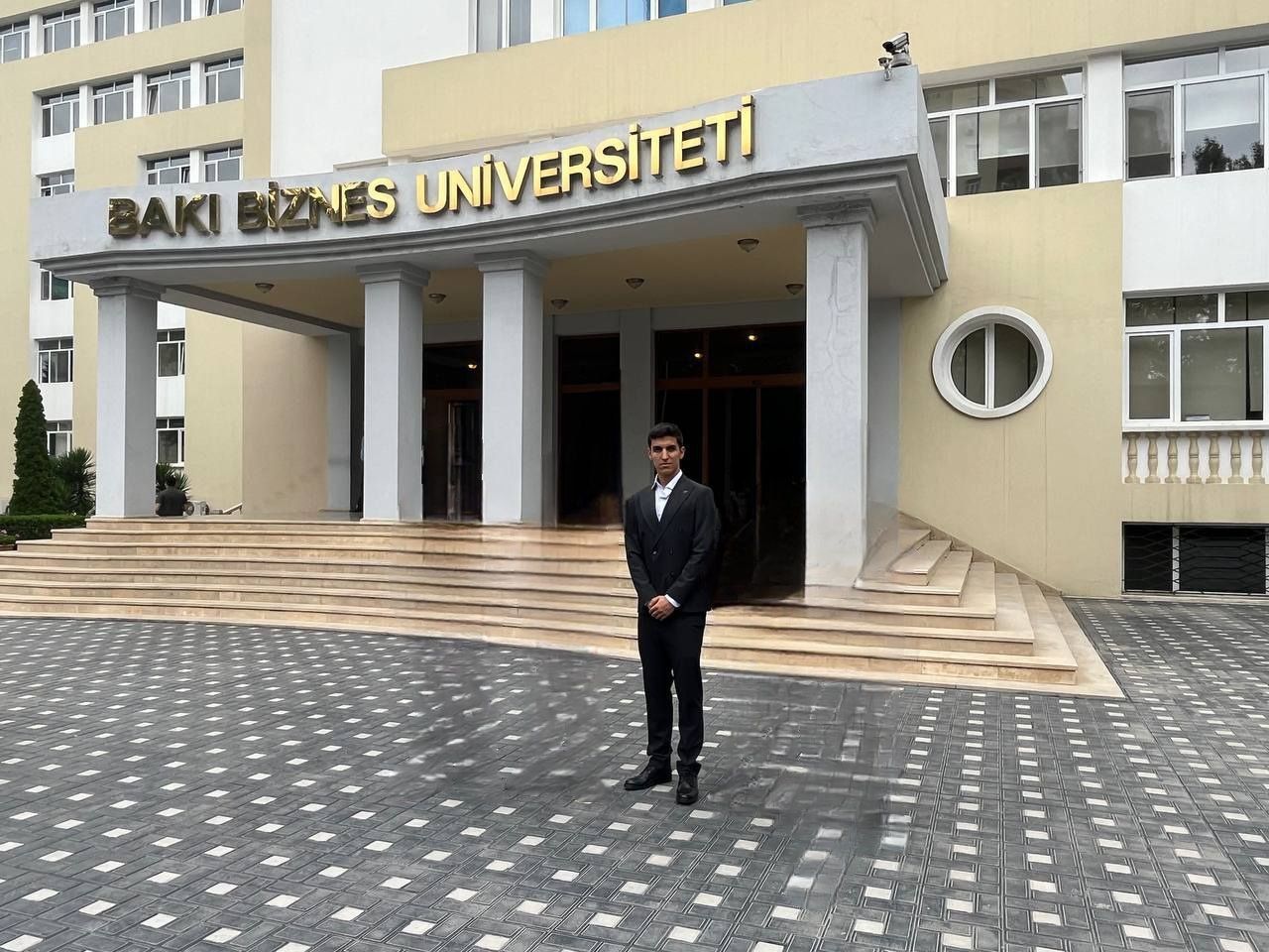 پارسا صداقت: المپیاد اقتصاد تجربه‌ای فراتر از مدال بود؛ سختی‌ها ارزش رسیدن به مقصد را داشت