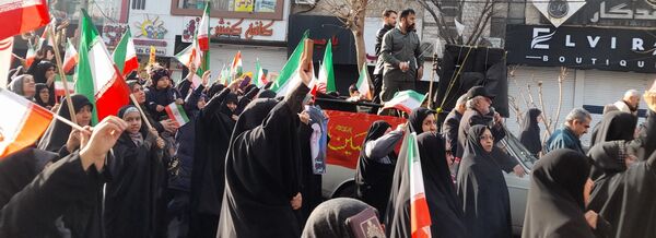 اجتماع بزرگ مردم فردیس همزمان با سراسر کشور در راهپیمایی 22 دی