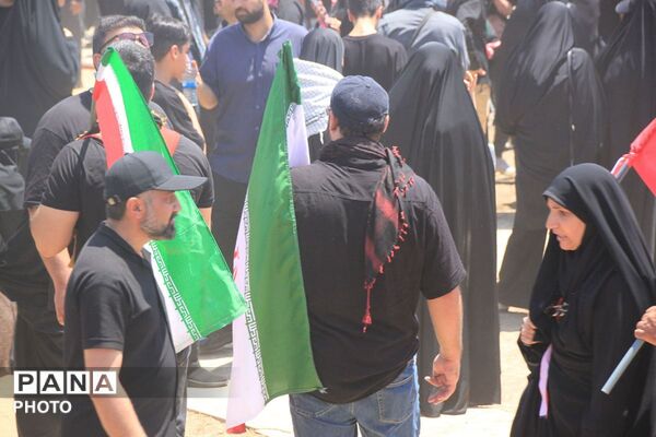 روایت عشق و وفاداری در بدرقه شهدا
