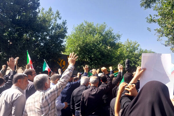 شیراز میزبان پیکر مطهر یکی از سرداران بزرگ انقلاب