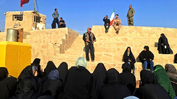 حس و حال دختران دانش‌آموز قم در اردوی راهیان نور
