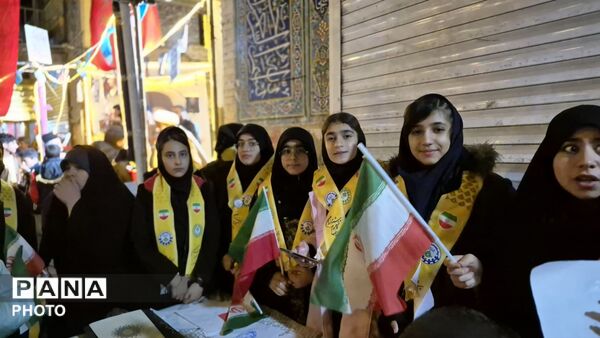 مسئولان به استقبال پیشتازان رفتند؛ نمایش توانمندی نوجوانان امروز