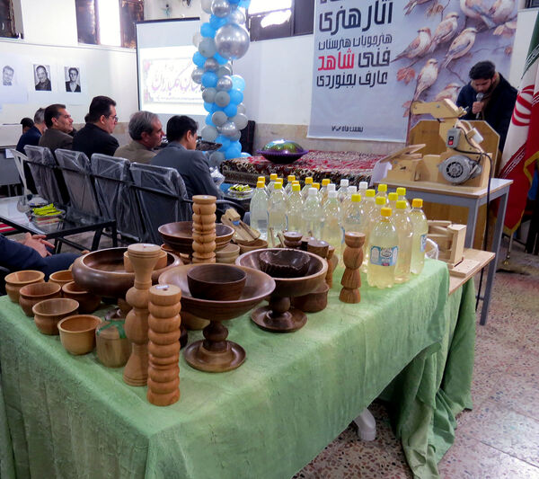 افتاحیه نمایشگاه دستسازه های هنرستان های شهرستان بجنورد 