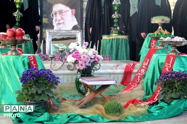 آغاز تحویل سال مردم در کنار شهید گمنام در ناحیه 4 کرج 