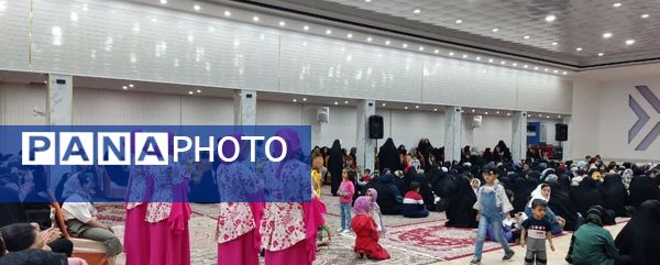 ابرکوه، میزبان خدام حرم رضوی