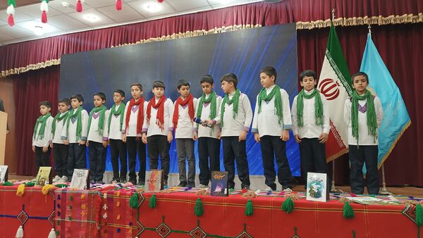رونمایی سراسری «روایت قهرمان» در آیین گرامیداشت هفته کتاب یاسوج