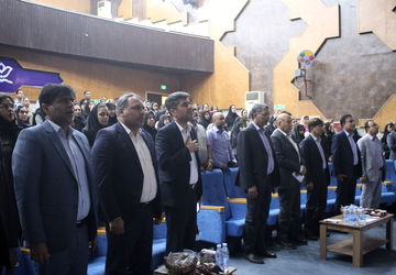 آیین گرامیداشت هفته پیوند اولیا و مربیان در بندرعباس