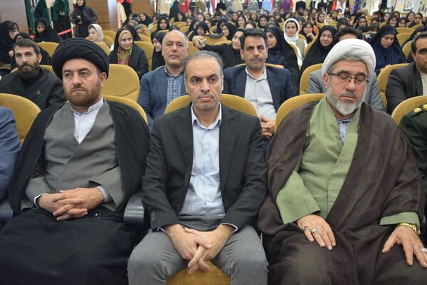 دومین جشنواره پوشش ایرانی اسلامی نوردُخت دربهارستان‌دو