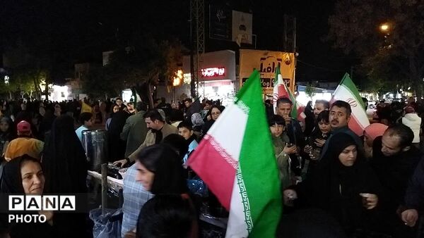 قاب های از جنس خدمت در نیشابور-۳
