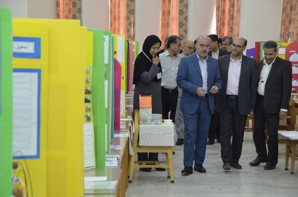 افتتاح نمایشگاه پژوهش های دانش آموزی در چارچوب جشنواره جابر بن حیان 