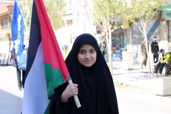 اعلام همبستگی مردم قم با فلسطین در راهپیمایی روز جهانی قدس