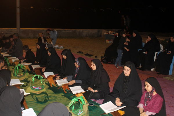 ضیافت افطاری به میزبانی دبستان شهید محمود پیکر و دبستان خدیجه کبری (س) در بوشهر