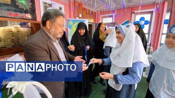 افتتاحیه سفیران سلامت مدرسه دخترانه شهید نوری