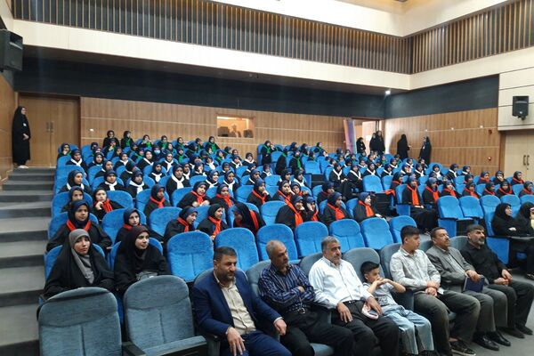 یادواره شهدای جنگ دوازده روزه در سالن ارشاد اسلامی شهرستان قدس
