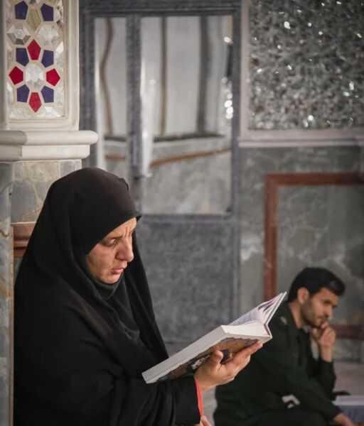 آیین ملی جزء خوانی سحرگاهی قرآن کریم در حرم مطهر حضرت محمد هلال بن علی(ع) 