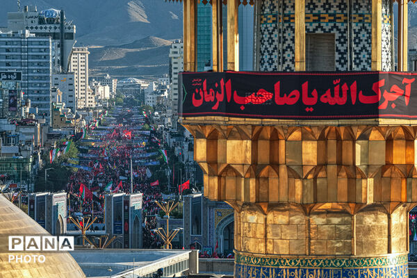 تشییع پیکر رهبر شهید انقلاب در مشهد مقدس-۱
