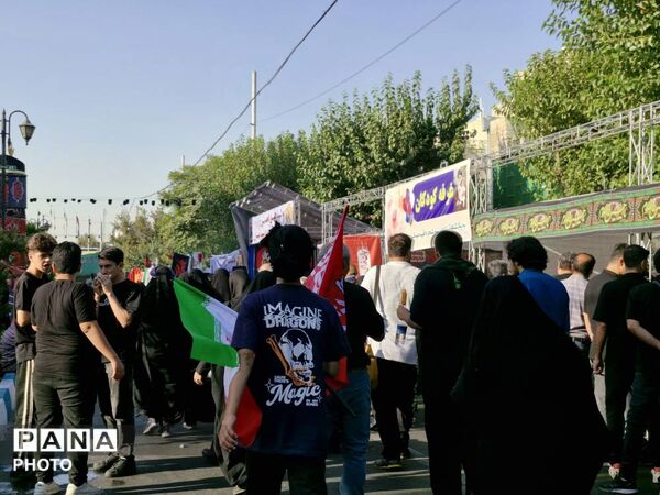 روایت حضور عاشقان حسینی در مسیر دلدادگی