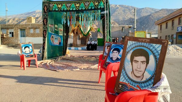 اعزام ۴۰ دانش‌آموز دختر لنده‌ای به مناطق عملیاتی جنوب کشور
