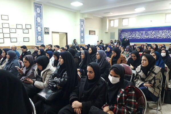 اولین دوره آموزشی آموزگاران با هدف کیفیت بخشی برنامه های سلامت و تندرستی 