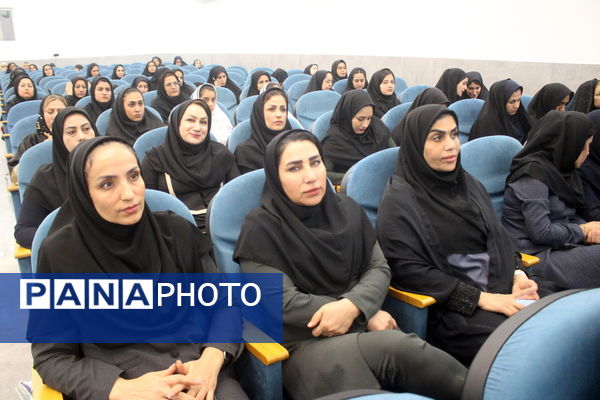  همایش تجلیل از برترین های حوزه تربیت بدنی و ورزش مدارس استان بوشهر 