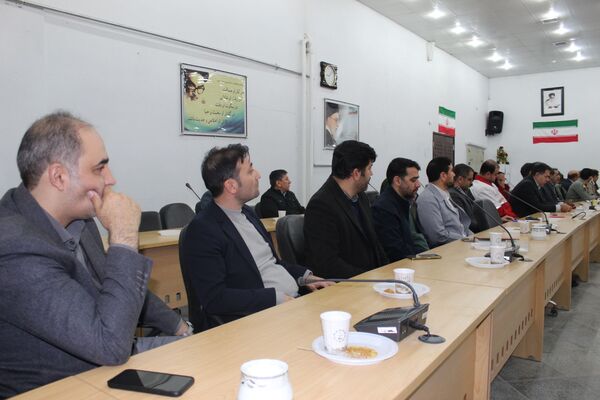 جلسه شورای اداری در شهرستان فاروج 