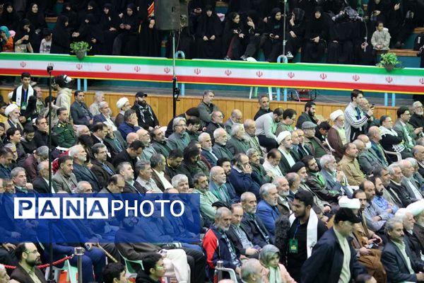 جلوه‌هایی از یادواره شهدای استان قم