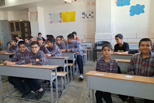 مسابقات قرآن دانش‌آموزان مقطع ابتدایی ناحیه۳ شیراز 