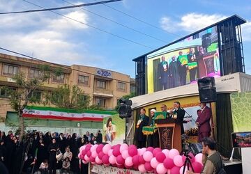 برپایی غرفه پرورشی و سلامت جشن ایراندخت در دهه کرامت