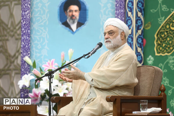 جشن زادروز پیامبر گرامی اسلام و صادق آل محمد(ص) در حرم حضرت معصومه(س)