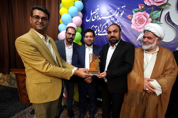 مراسم گرامیداشت روز معلم در شهرستان ورزنه
