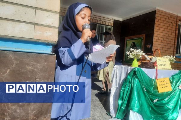  مراسم میلاد حضرت زینب (س)در مدرسه مهرآیین بهارستان دو