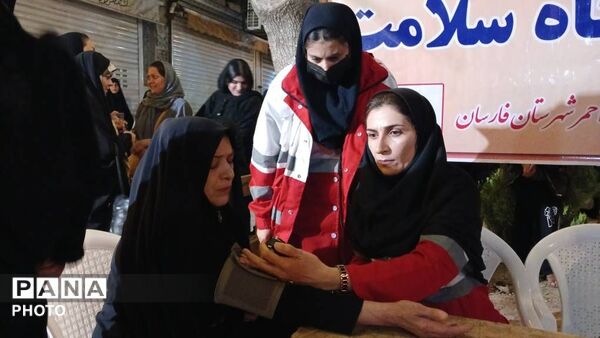 حضور میدانی نیروهای امدادی جمعیت هلال‌احمر شهرستان فارسان در تجمعات