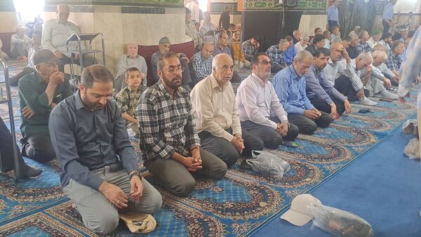 نماز جمعه در آخرین جمعه ماه محرم 
