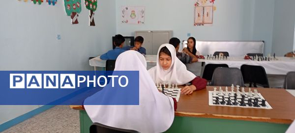 برگزاری مسابقه شطرنج میان دانش‌‌‌آموزان ابتدایی در فین