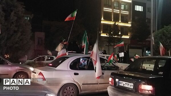 شبی پرنور در بلوار فضل نیشابور 